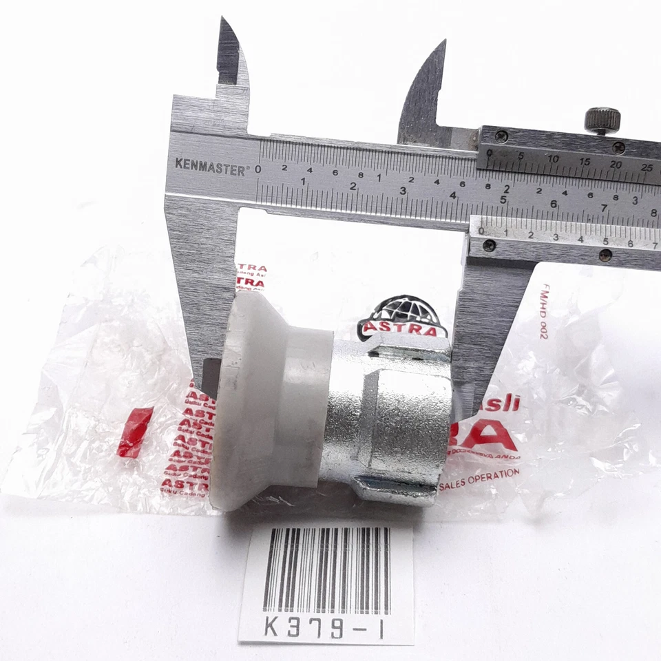 Honda C50 C70 C90 Steering Head Top Thread - Image 3 of 4