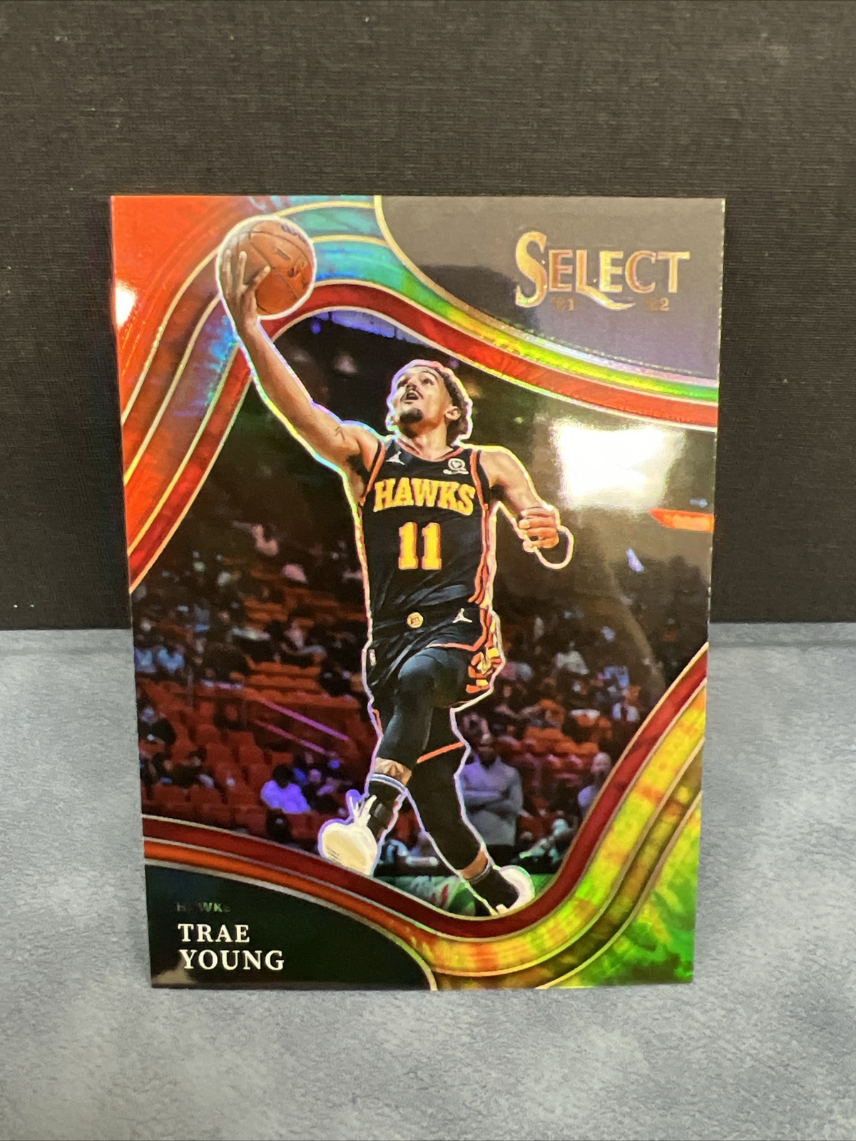 TRAE YOUNG 2021-22 Select Tie Dye Prizm Courtside #/25 Hawks (See Photos)