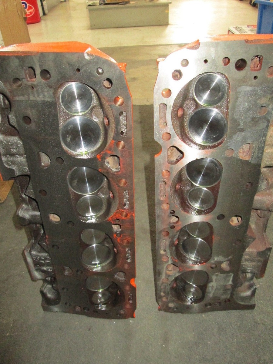 3782461 3890462 SBC Double Hump Camelback Heads 1966 Chevelle