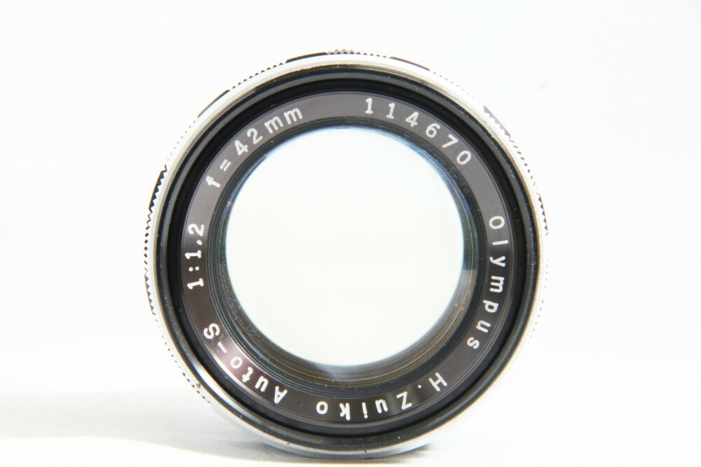 Read] Olympus H.Zuiko Auto-S 42mm F/1.2 f 1.2 MF Lens for PEN F FV