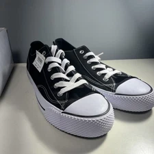 Airwalk Legacee Low Top Black Canvas With White Lace Mens 10 1/2 10.5