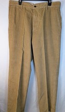 Dockers Men  s Corduroy Pants 38x32 Khaki Flat Front Classic Fit 100 Cotton NWT