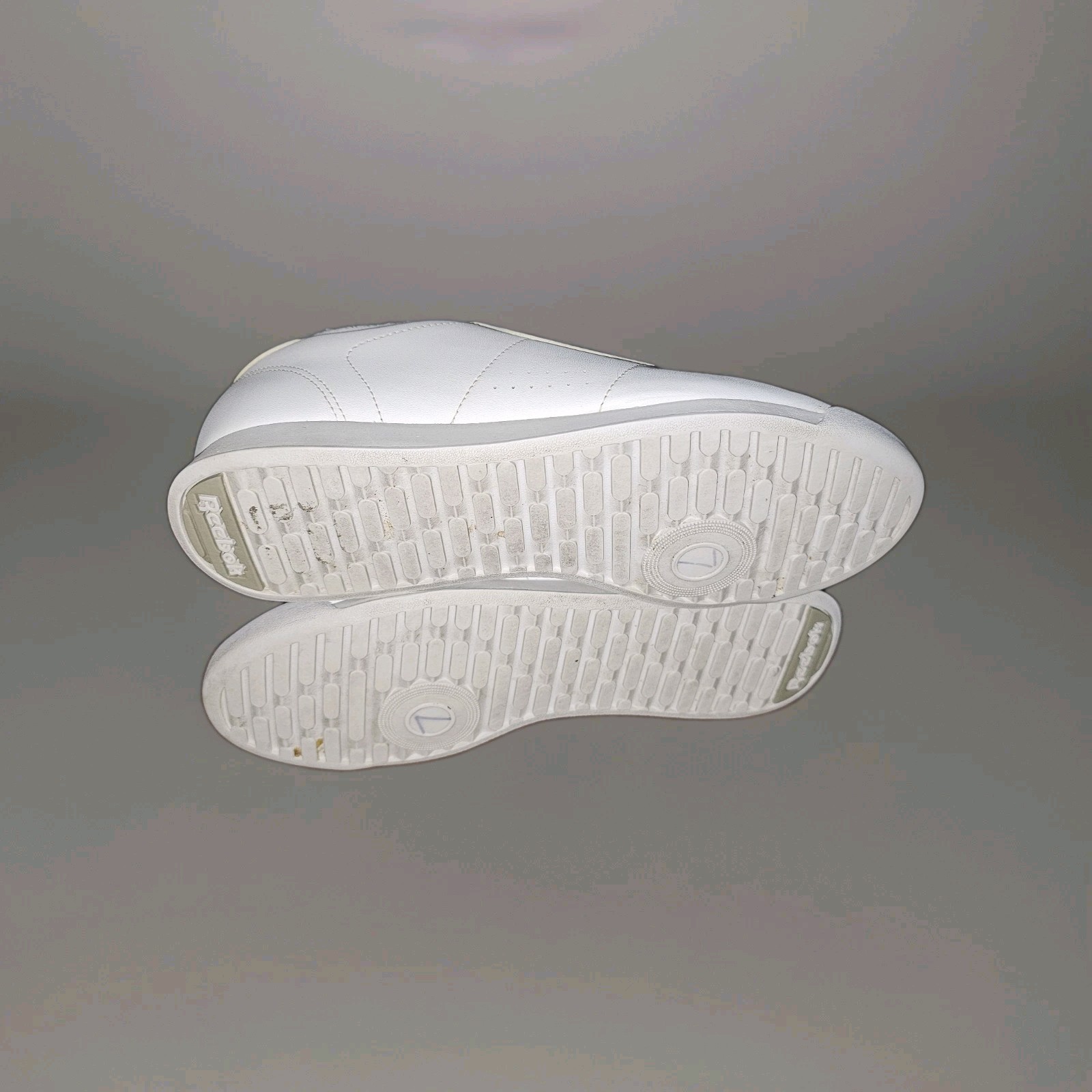 Reebok Classic Women's White Princess Aerobic Sneaker Women Size 7 thumbnail 6