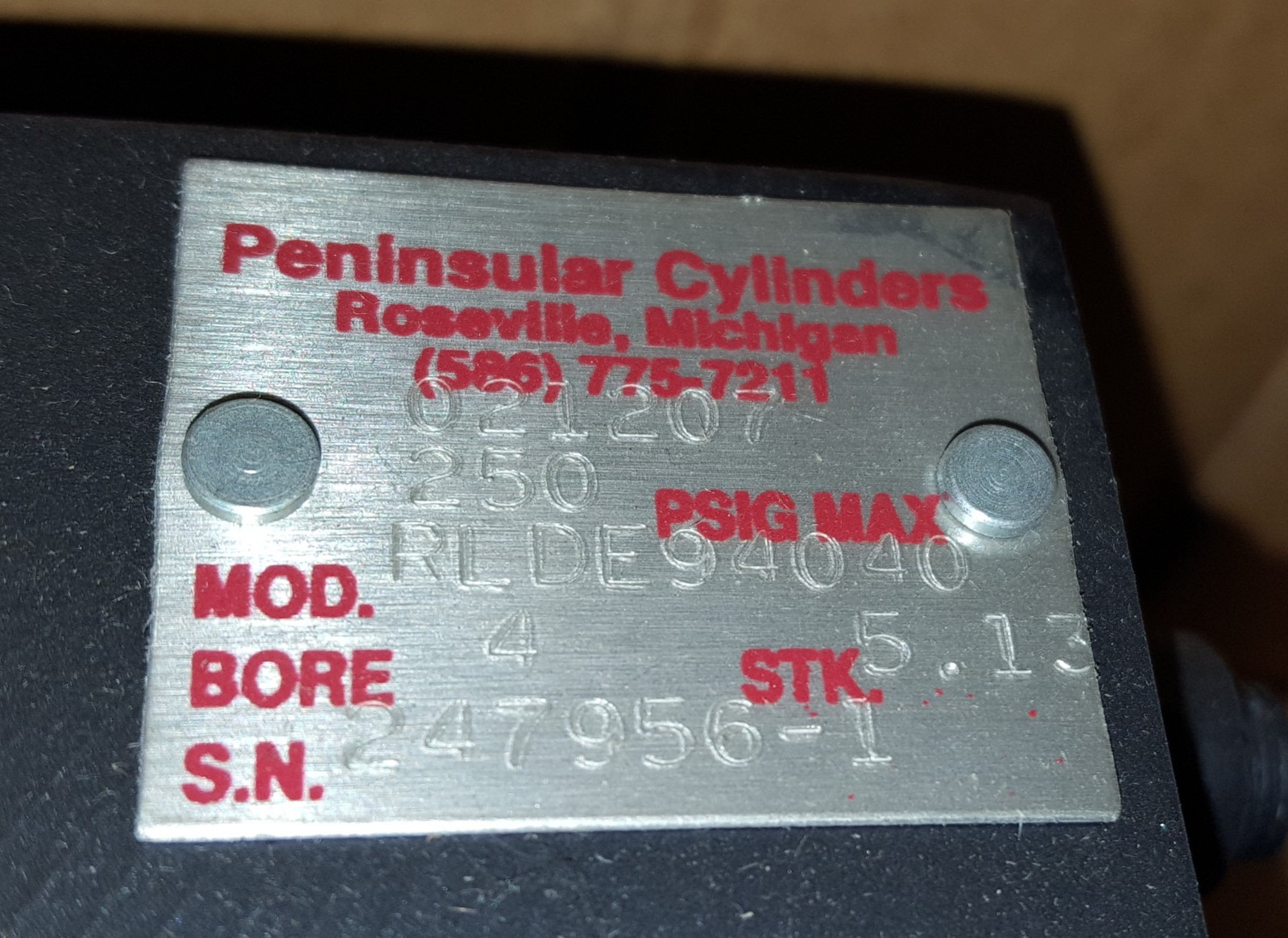 Peninsular Cylinder Company Pneumatic Air Cylinder RLDE94040-New In Box img