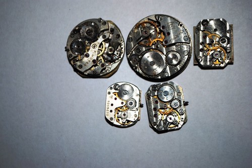 Alte Mechaniken aus Armbanduhren UdSSR ich suche eine Uhr. - Bild 4 von 7