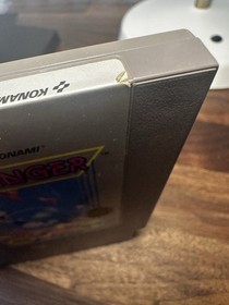 Stinger Nintendo NES 1st Print 5 Screw Hang Tab  Complete CIB - RARE w/ manual