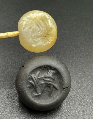 Antique Chalcedony Agate Stamp Bead Carve Figures Ancient Sasanian Empire