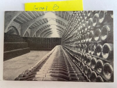 Weinkeller Rondell (Botellas en reposo) Cervello Raymant Barcelona Postkarte
