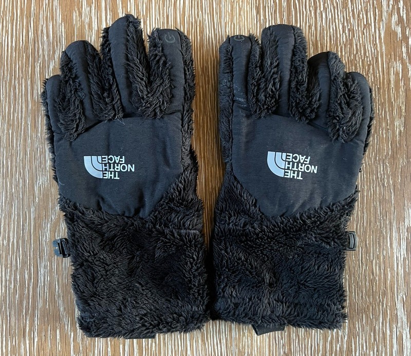The North Face Girls Black Osito Etip Gloves Size L EUC