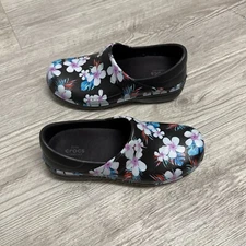 Crocs Neria Pro II Work Clogs Womens 7 Black/Tropical Lightly Worn