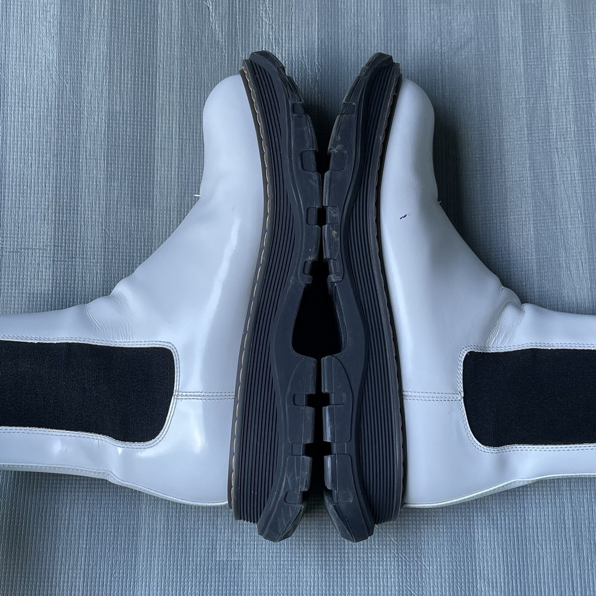 Alexander McQueen White Leather Pull On Platform Hybrid Chelsea Boots Men’s 42 D Alexander McQueen - Hybrid Chelsea boots Alexander McQueen main image 4
