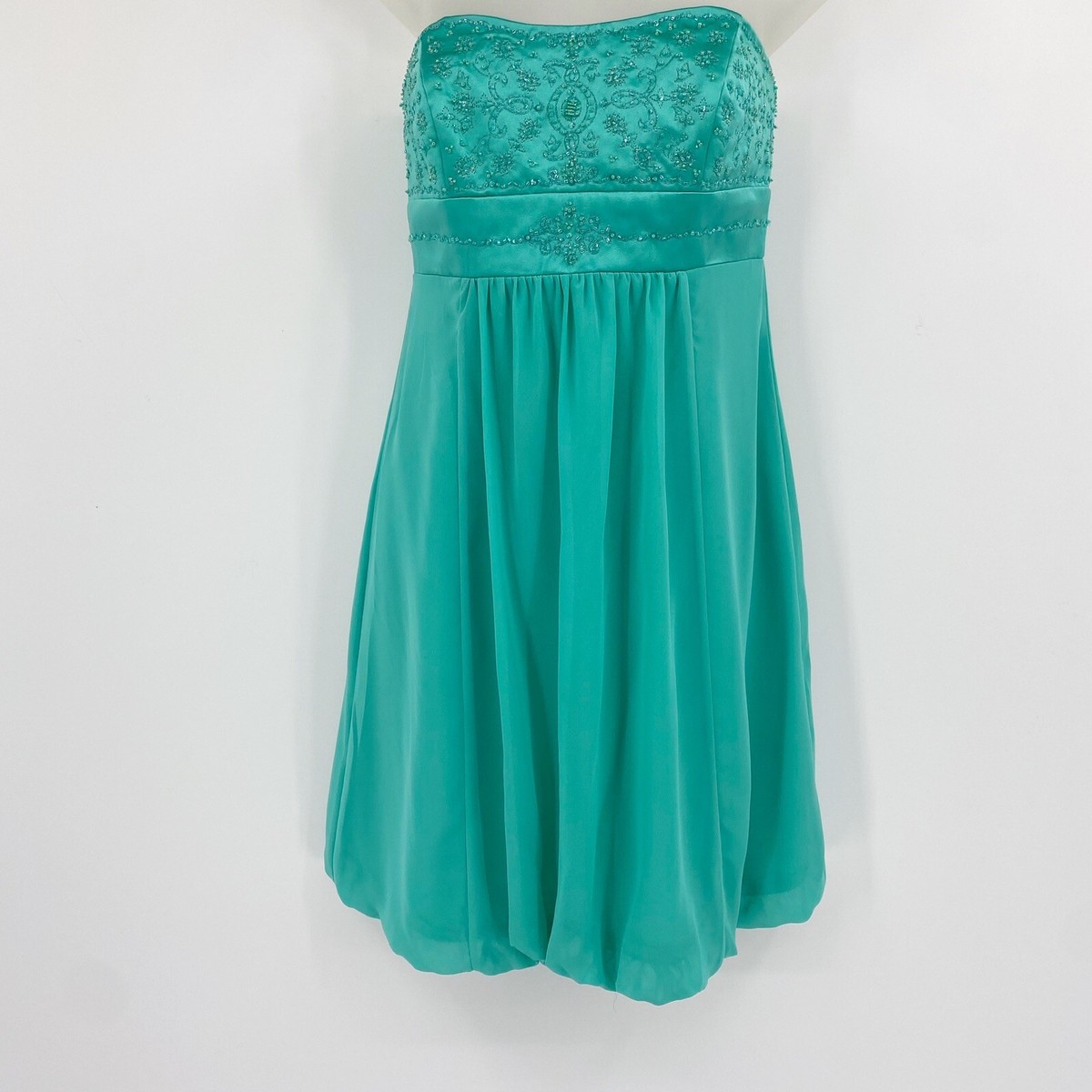 aquamarine bridesmaid dresses David's Bridal Chiffon Short Strapless Prom Dress Beaded 6 blue and green bridesmaid dresses