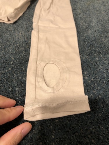 Motel Brandy Top Größe S 2 Stück langärmelige Daumenlöcher Kokosmilch Farbe - Bild 4 von 10