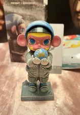 Pop Mart Molly Anniversary Classical Retro - Twinkle Twinkle Little Earth Figure