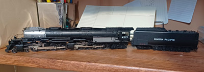 Marklin HO Scale Union Pacific Big Boy 4015 4-8-8-4 Steam Locomotive w/ Tender