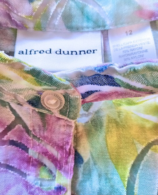 Alfred Dunner Sheer Blouse Top Size 12 Floral Print Side Splits Gorgeous Colors