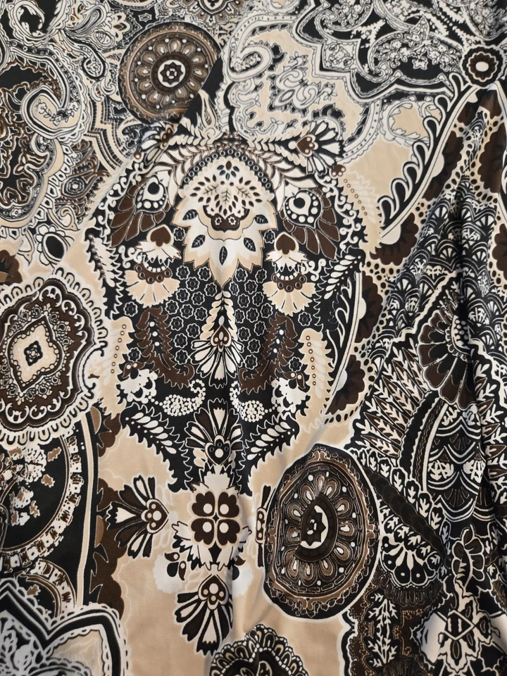 Maxi Falda Mujer LuLaRoe Grande Marrón Crema Estampado Paisley Foto 2 de 3