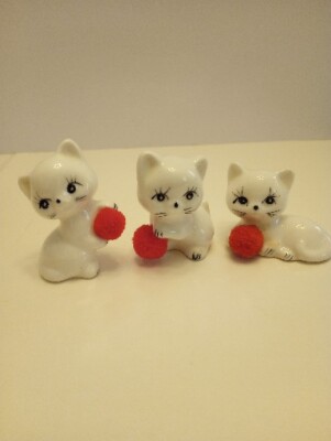 Vintage Set of Miniature Kittens Playing with Puffy Red Ball  Porcelain Ceramic