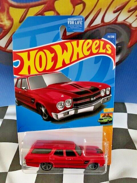 Hot Wheels 2022 HW Wagons 1/5 111 1970 Chevrolet '70 Chevelle SS Wagon RED MC5