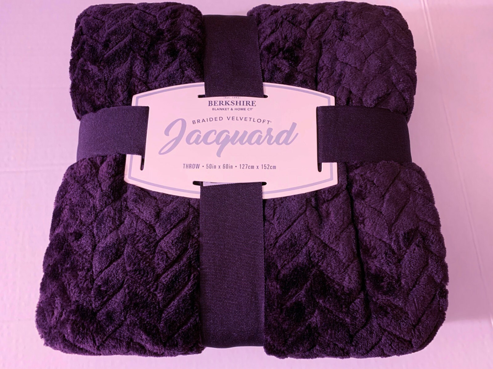 Berkshire Luxuriously Plush Jacquard Braided Velvetloft Throw 50 X 60 Ebay Berkshire Luxuriously Plush Jacquard Braided Velvetloft Throw 50 X 60 Ebay