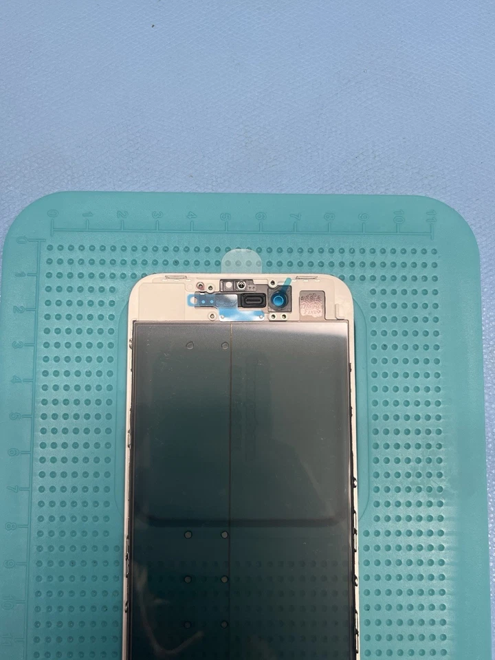 Apple iPhone 8 4 In 1 Glass + OCA + Frame + Polariser OEM Quality - Image 3 of 3