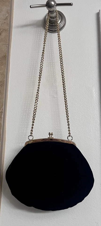 Bolso sin asas de terciopelo negro cartera asa de cadena noche patrimonio vintage cierre a presión Foto 2 de 4