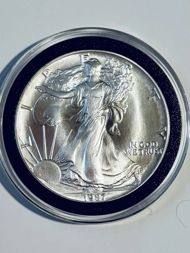 1987 1 oz Silver American Eagle (Brilliant Uncirculated)