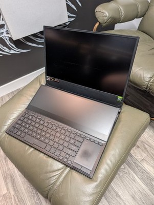 Asus ROG Zephyrus Duo 15 SE (2021) GX551QS-XS99 Ryzen 9 RTX 3080 4K  120Hz 3ms