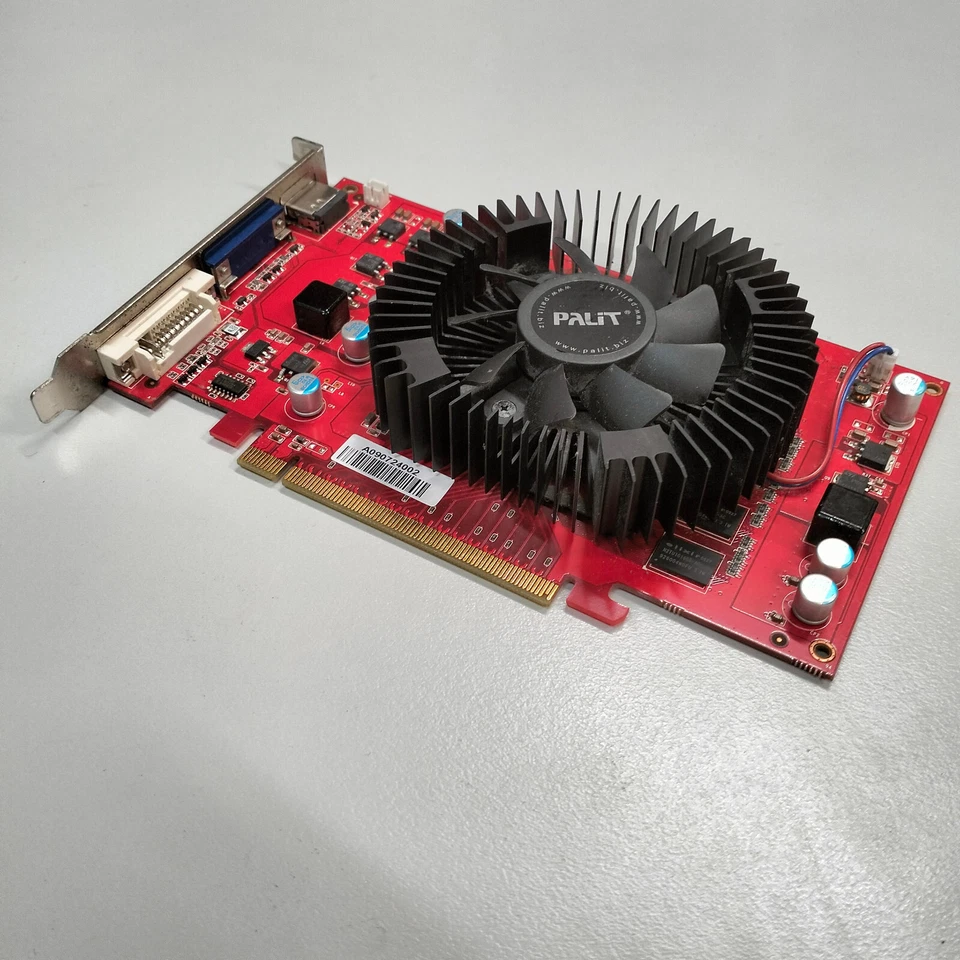 Genuine NVIDIA GeFORCE 9600GT 1024MB DDR2 PCI-e Graphics Card HDMI + VGA + DVI - Image 2 of 4