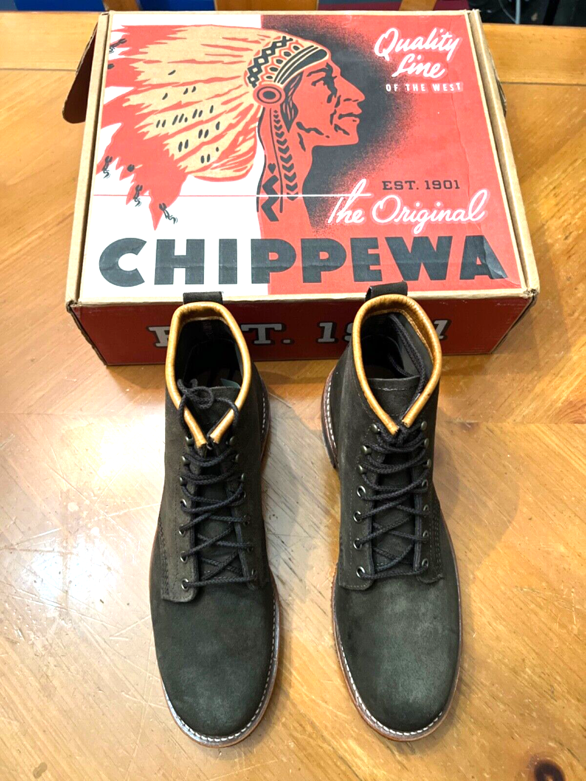 Chippewa Chocolate moss suede Made in 