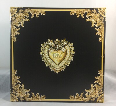 Dolce & Gabbana Black Gift Box with Gold Logo Dolce&Gabbana Velvet Collection Luminous Travel Set | DG® US main image 2