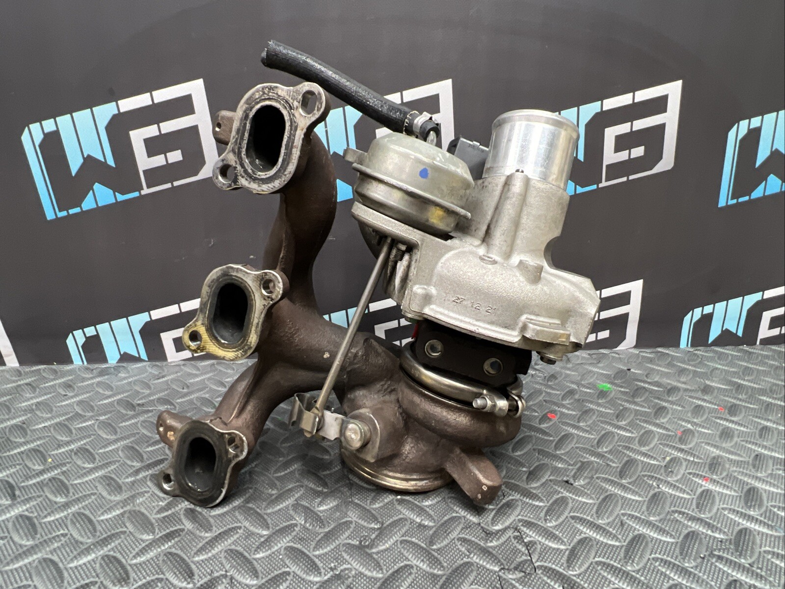OEM Maserati Ghibli 3.0L Turbo Turbocharger Exhaust Manifold Left Side 2014-2020