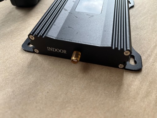 Cell Phone Signal Booster and Power supply ONLY(Model - HBV70) - Photo 2 sur 6