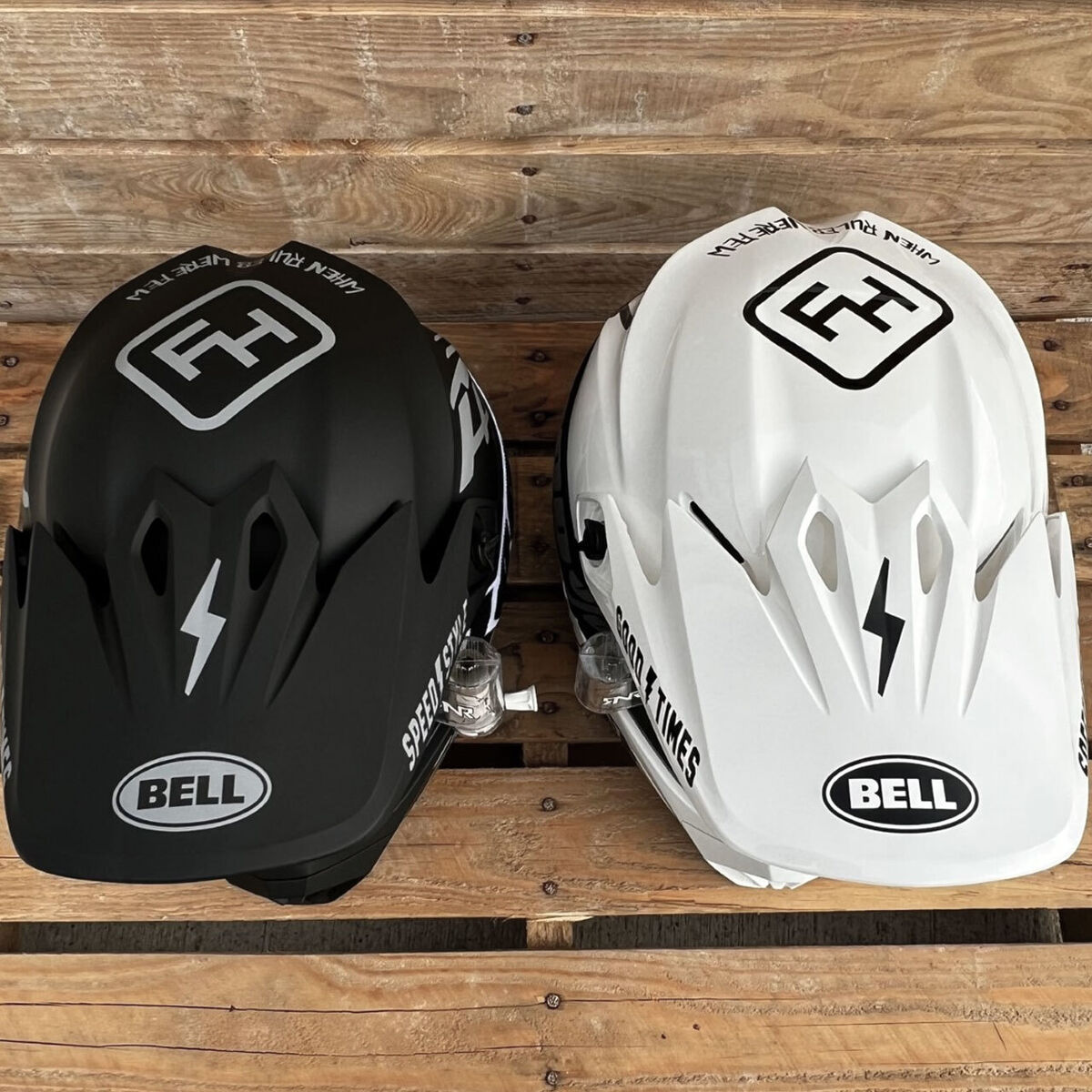 Cross Enduro Motorradhelm Bell MX-9 MIPS FASTHOUSE Schwarz Matt Grau Online-Verkauf  