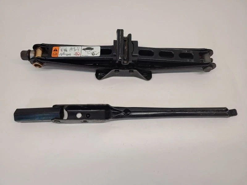 Ford Fiving Hunteren 2005 2006 2007 llave con gato 5F9Z17080AB Foto 2 de 4