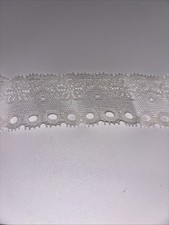 5 Yards White Vintage Lace 1" 3/8" Wide Scalloped D8