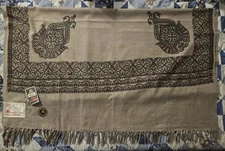 Kashmiri Shawl, Lohi, Jaquard Print, Zee Palace Fashion Kashmir India