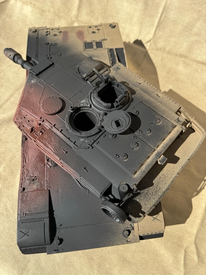 Forces of Valor Bravo Team 1:18 Scale M1A1 Abrams Tank  - Image 2 of 4