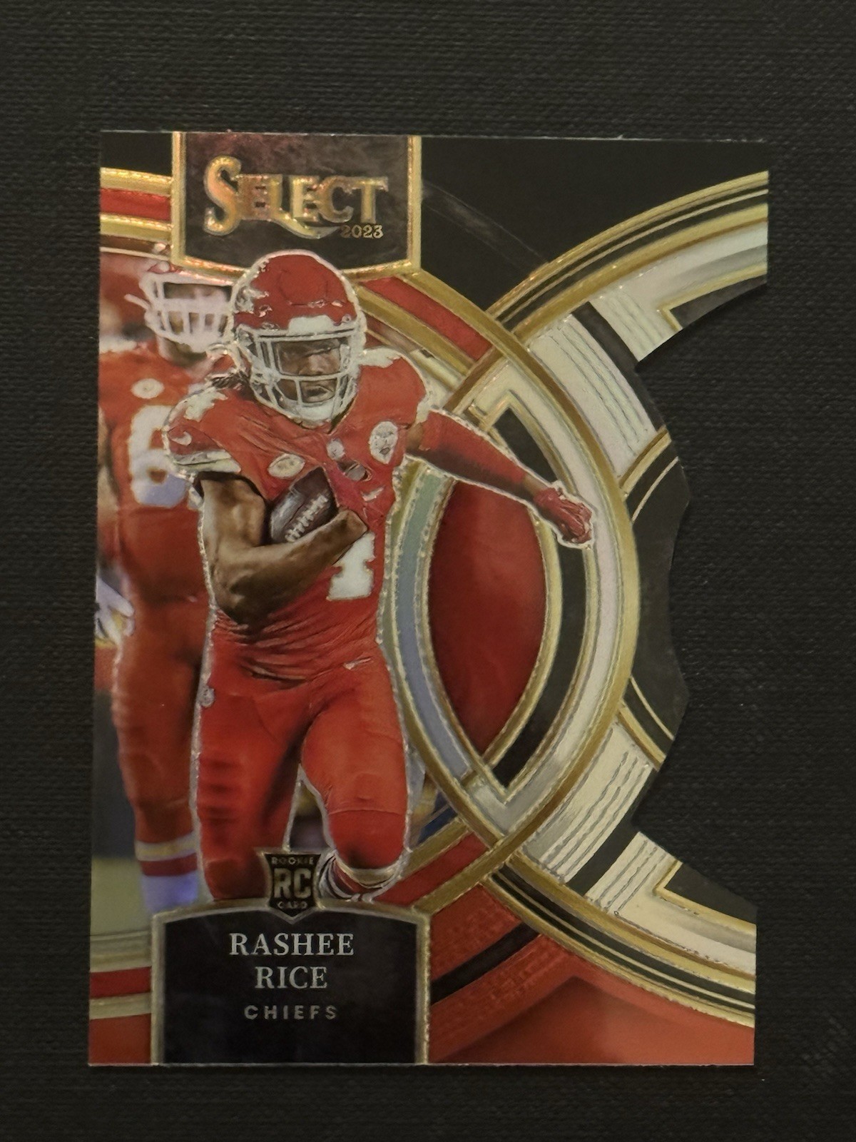 2023 Panini Select - Rashee Rice #132 (RC) Black & Red Prizm Die-Cut KC Chiefs