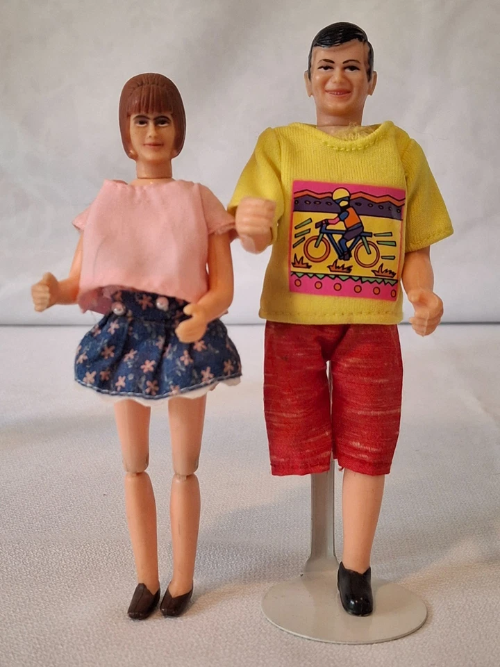 Figura de colección 1974 Tonka MIGHTY Winnebago Camper hombre y mujer 5" gente bonita Foto 2 de 4