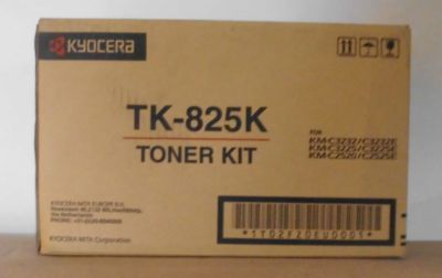 Kyocera Mita TK-825K Toner black KM C4035E C3232 C3232E C3225 C3225E C2520 OVP A