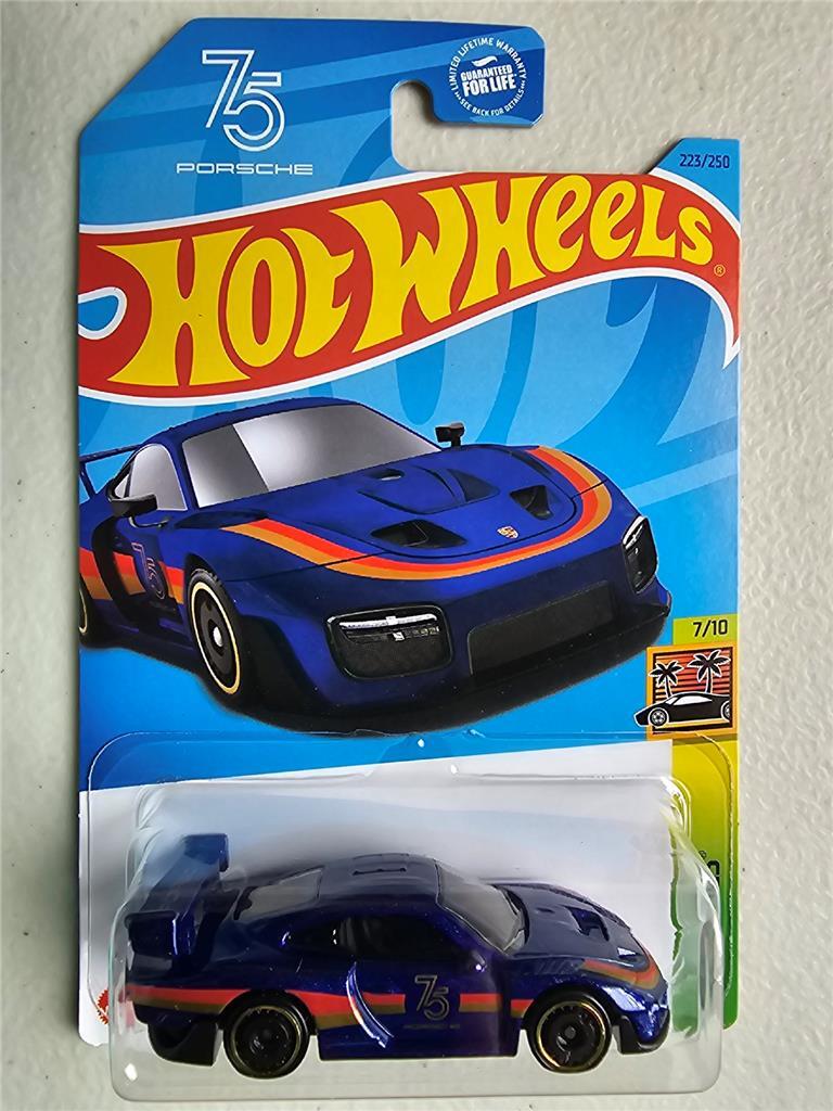 2023 Hot Wheels 223/250 HKH96 Porsche 935 HW Exotics 7/10 | eBay