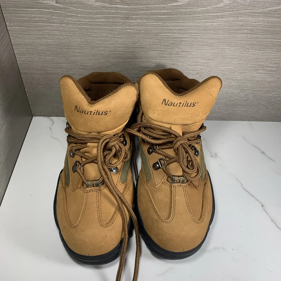 Zapato de trabajo deportivo Nautilus para mujer con punta de acero talla 7 M tostado/verde N1550 Foto 3 de 4