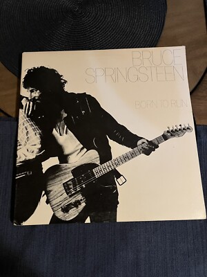 Bruce Springsteen - Born To Run LP, Columbia PC 33795 VG+, VG+