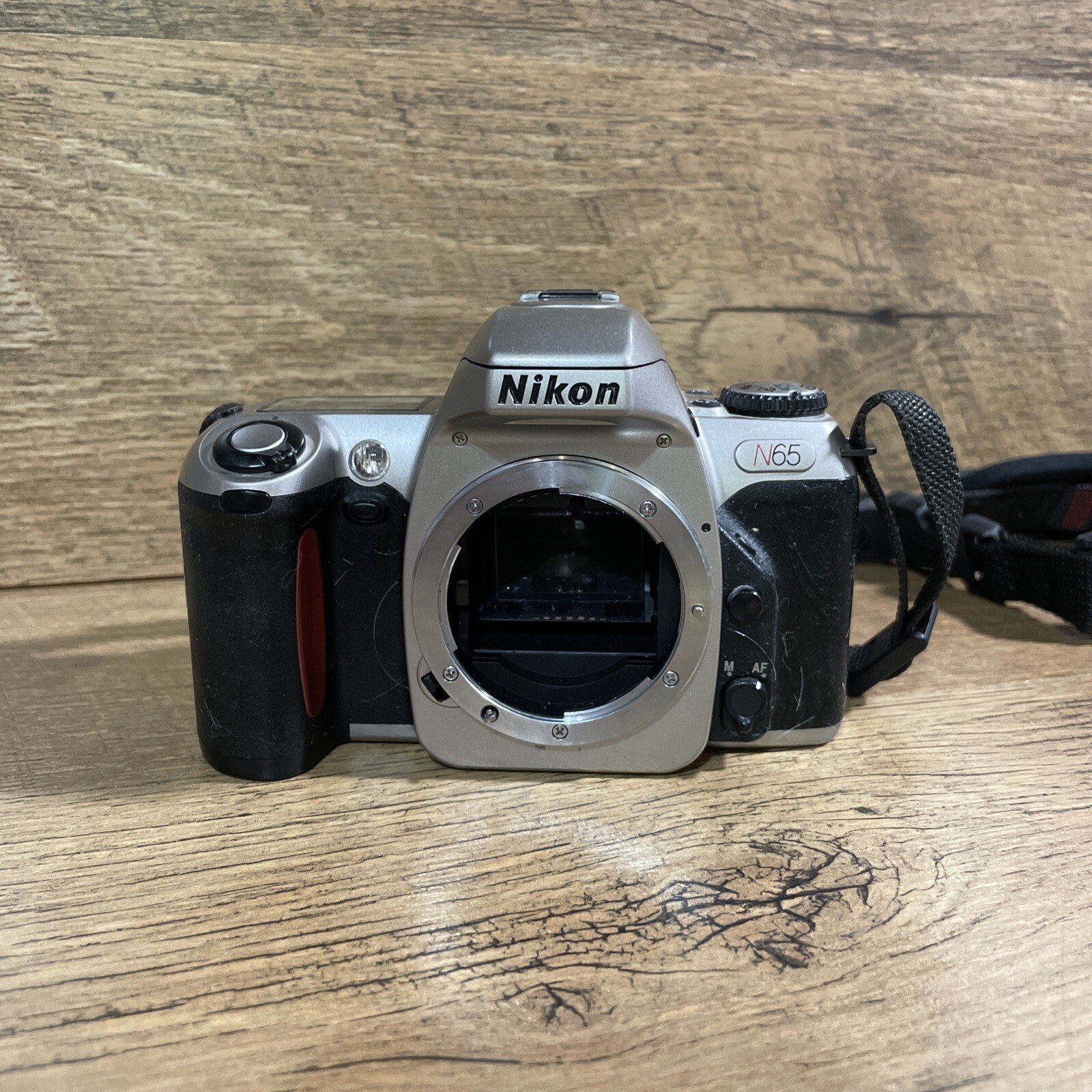 Nikon N65 AF SLR Film Camera 35mm Vintage Body Not Tested eBay