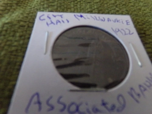 VERY OLD TOKEN CITY HALL MILLWAUKEE. 1922 ASSOCIATED BANKS