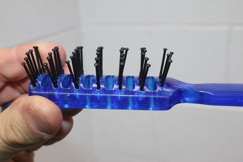 Mini spazzola per capelli vintage BUONA punta a fungo 6" plastica blu, PULITA! Usato in ottime condizioni! - Foto 5 di 12