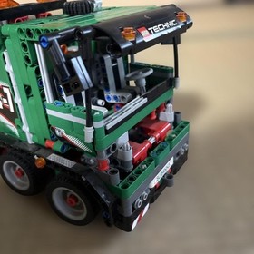 LEGO Technic Service Truck 42008 In 2013 Used Retired W/Manuals As Is