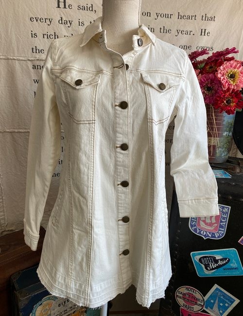 LOGO Lori Goldstein Natural Button Front Denim Jean Jacket Released Hem sz 6 New