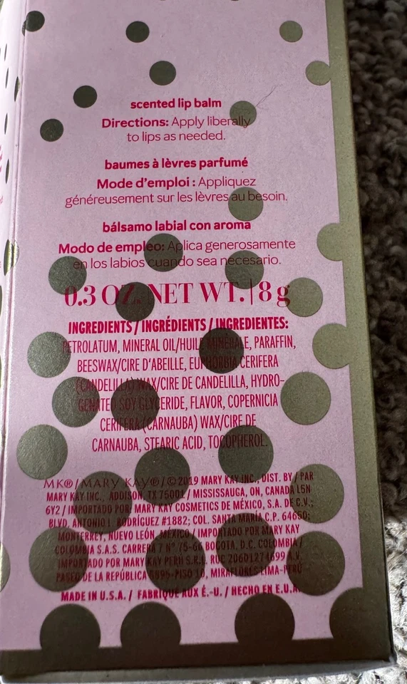 Mary Kay Edición Limitada Bálsamo Labial y Crema de Manos Set en Aroma Berry Parfait Foto 3 de 3